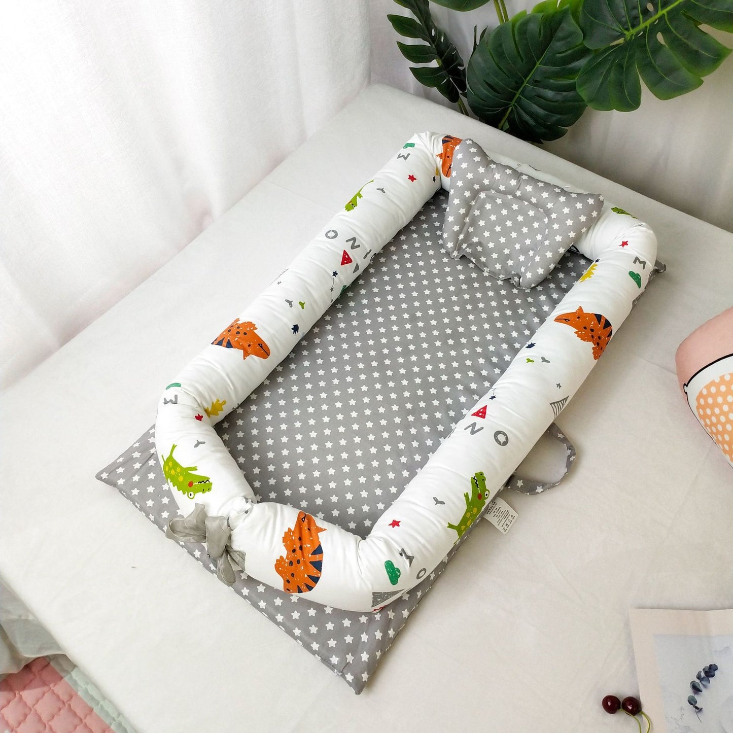 PORTABLE CRIB BED REMOVABLE & WASHABLE NEWNBORN BABY SLEEPING FOLDABLE BIONIC BED