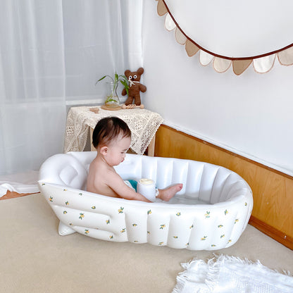 INDOOR CHILDREN'S INFLATABLE BATHTUB